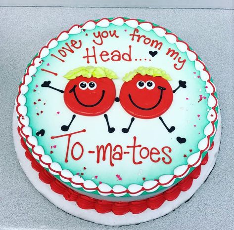 Make this using tomato soup cake recipe!! Tomato Cake Design, Father's Day Cake Designs, Valentines Day Cake Ideas, Just Because Cake, Valentine Cake Ideas, Delicious Cake Ideas, Valentine's Cakes, Valentines Cakes And Cupcakes, Tomato Cake