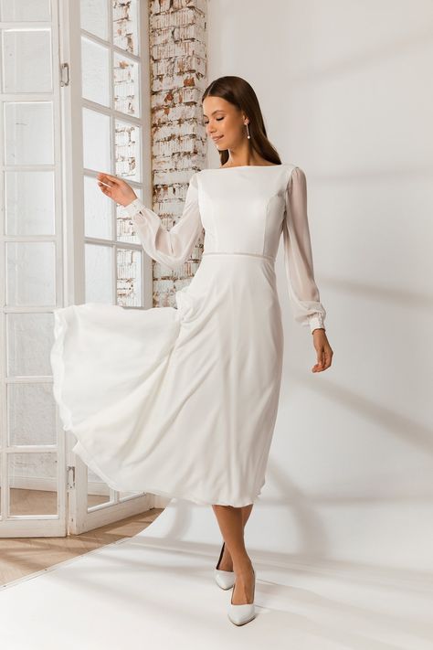 Wedding Dresses 60s, Wedding Dress Long Sleeves, Wedding Dress Simple, Midi Wedding Dress, Long Sleeve Bridal Gown, Modest Wedding Dress, Civil Wedding Dresses, Tea Length Wedding, Tea Length Wedding Dress