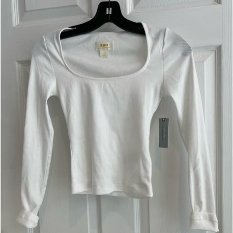 100% Cotton, Long Sleeves With Scoop Neckline. Sleeves Can Be Rolled Up. Brand - Maeve Nwt Long Sleeve Shirts Aesthetic, Long Sleeve Tops Aesthetic, Undershirt Long Sleeve, Cute Long Sleeve Tops, Long Sleeves Outfit, Brooklyn Outfit, White Long Sleeve Shirt Outfit, White Top Long Sleeve