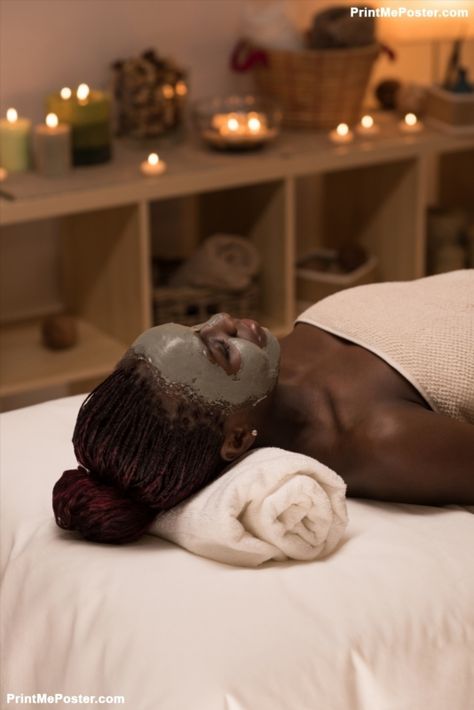 Spa Pictures Facials, Spa Massage Black Woman, Spa Day Aesthetic Black Women, Spa Aesthetic Black Women, Spa Day Black Women, Black Women Spa, Facial Aesthetics Skin Care, Spa Facial Aesthetic, Facial Spa Aesthetic