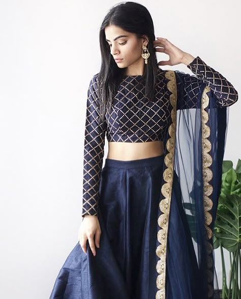 / A R Y A / pinterest: @riddhisinghal6 Lehenga Ideas Simple, Simple Ghagra, Lehanga Simple, Simple Lehangas, Mani Jassal, Choli Dress, Diwali Outfits, India Style, Lehnga Dress