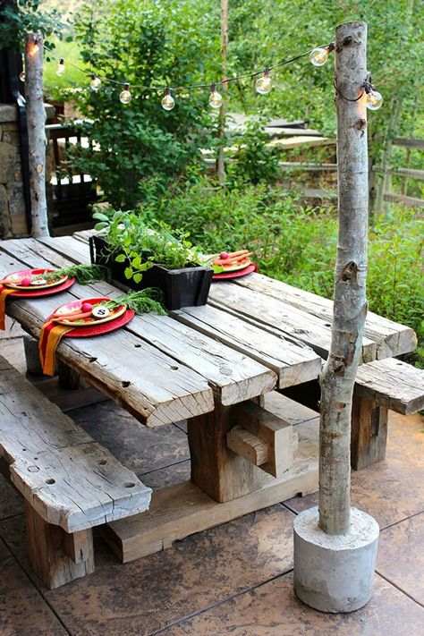 Picnic Table Lighting, Water Volleyball, Ideas Jardin, Patio Remodel, Backyard Trees, Diy String Lights, Patio String Lights, Birch Branches, Cozy Outdoor