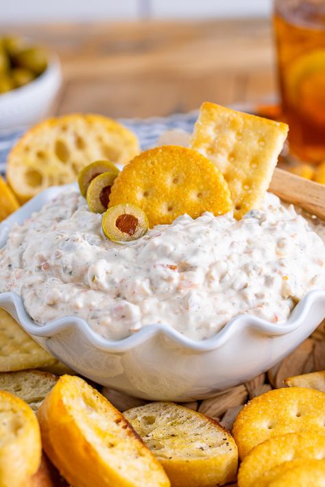 Made with a mix of tangy olives, rich cream cheese, and a few other simple ingredients, this Olive Dip comes together in no time. Olive Dip, Cream Cheese Recipes Dip, Onion Dip Recipe, Chip Dip, Favorite Appetizers, Yummy Dips, Best Appetizers, Dip Recipes, Dessert For Dinner