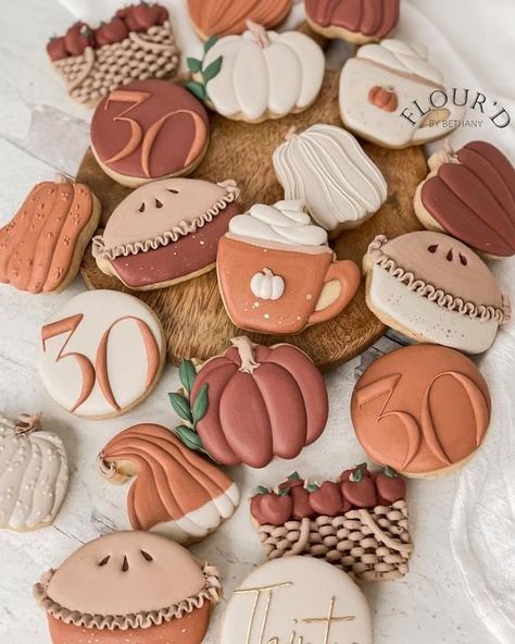 Fall Coffee Mug Cookies Decorated, Mug Cookie Decorated, Thanksgiving Mini Cookies, Fall Birthday Cookies Decorated, Coffee Mug Cookies Decorated, Autumn Sugar Cookies, Mug Cookies Decorated, Pumpkin Birthday Cookies, Fall Sugar Cookies Royal Icing