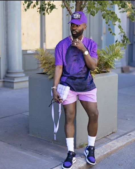 Summer 2024 Men's Shorts: Casual to Formal Street Style Trends Formal Street Style, Drip Clothing, Dunks Outfit, Black Men Fashion Urban, Jordan Outfit, Mens Shorts Outfits, Purple Fits, Dope Outfits For Guys, Streets Of New York