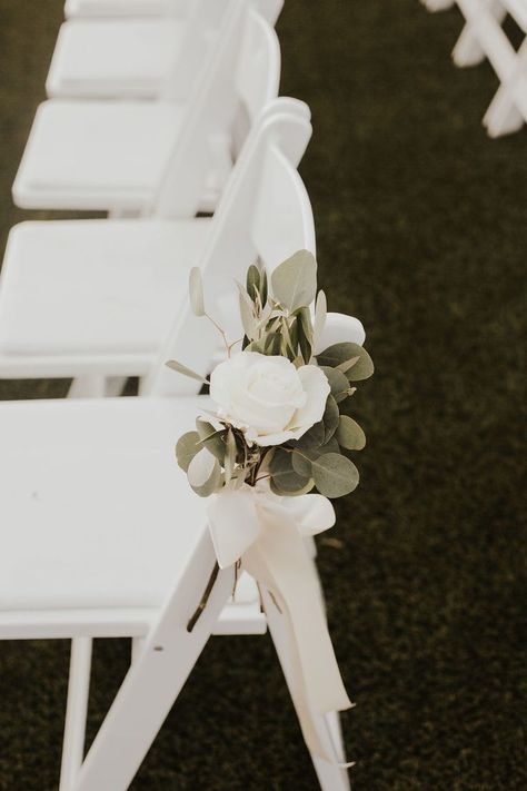 White Outdoor Wedding Ceremony, Wedding Aisle Markers, White Outdoor Wedding, Outdoor Wedding Ceremony Decorations, Wedding Aisle Decorations Outdoor, Wedding Ceremony Decorations Outdoor, Wedding Isles, Aisle Markers, Aisle Decorations