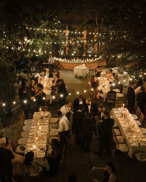 Quintessential courtyard wedding. Beautiful weather, your nearest and dearest, plus turtles. Photographer @jamerlynbrownphoto Coordination @theuncommoncamellia Venue @brennansnola Hair @facesofvirtue Makeup @flawlessbrideandbeautyllc Courtyard Wedding, Chateau Wedding, Beautiful Weather, Turtles, Wedding Inspo, Wedding Inspiration, Weddings, Engagement Rings, Photographer