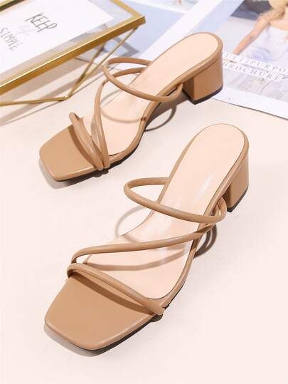 Sandels Hills, Sandals Outfit Casual, Heels Shein, Sandals Aesthetic, Elegant Shoes Heels, Small Heel Shoes, Sandals Shein, Bold Shoes, Trendy Heels