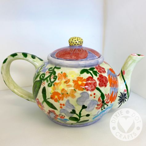 A lovely ceramic teapot painted by a customer at Dixie Dot Crafts using Mayco Stroke n Coat paint and professionally glazed and fired. Hand Painted Teapot Ideas, Pottery Painting Ideas Teapot, Tea Set Painting Ideas, Teapot Clay Ideas, Cute Ceramic Teapots, Ceramic Teapot Painting Ideas, Teapot Pottery Ideas, Tea Pot Ceramic Ideas, Hand Painted Teapot