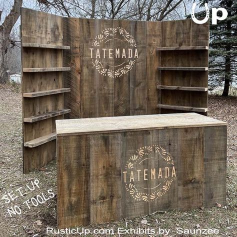 Backdrop For Pop Up Shop, Rustic Booth Design, Booth Walls Vendor, Diy Trade Show Booth Ideas, Small Storefront Ideas, Vendor Booth Lighting Ideas, Rustic Market Stall Display Ideas, Western Booth Display, Rustic Vendor Booth Display Ideas