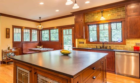 Craftsman Delight - Craftsman - Kitchen - Chicago - by 12/12 Architects & Planners | Houzz