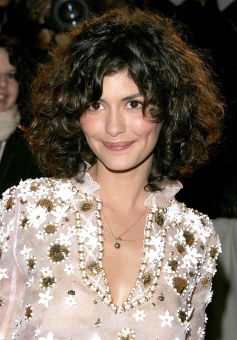 Audrey Tatou, Longer Bob, Bob Haircut Curly, Audrey Tautou, Curly Hair Cuts, Short Curly Hair, Curly Girl, Hair Today, Curly Hairstyles