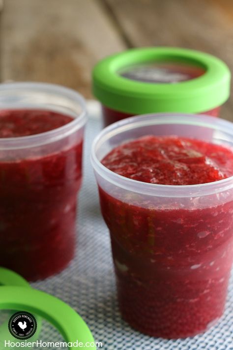 Rhubarb Freezer Jam Churro Pretzels, Rhubarb Freezer Jam, Rhubarb Jam Recipes, Strawberry Freezer Jam, Freezer Jam Recipes, Lady Marmalade, Homemade Jams, Rhubarb Desserts, Jam Recipes Homemade