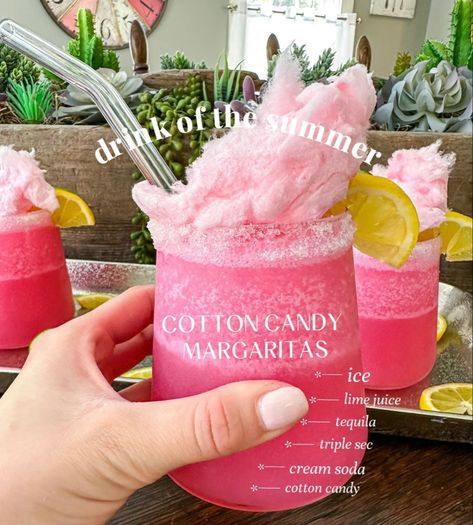 Pink Alcoholic Drinks For A Party Tequila, Healty Shots, Hello Shots, Coffe Drinks, Party Drink Ideas, Umbrella Drinks, Fun Drink Recipe, Thanksgiving Menu Ideas, Yummy Alcoholic Drinks