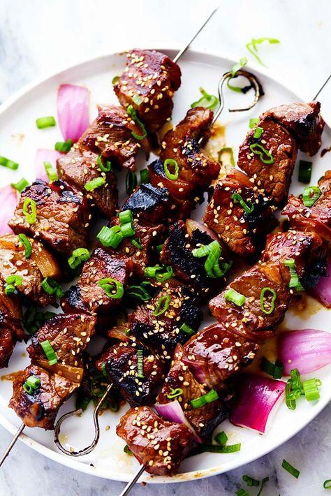 Grilled Asian Garlic Steak Skewers - AMAZING Asian Steak, Steak Skewers, Garlic Steak, Meat Skewers, The Recipe Critic, Grilled Steak Recipes, Recipe Critic, Kabob Recipes, Asian Dishes