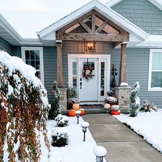 Gable End Porch, Silos Baking Co, Outdoor Renovation, House Front Porch, Porch Addition, Magnolia Table, Exterior House Color, Front Porch Design, Home Exterior Makeover