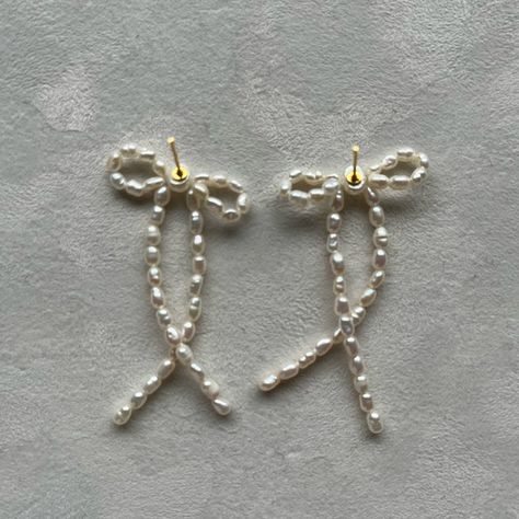 Freshwater Pearl Bow Earrings Rice Pearl Earrings, Rice Pearls, Pearl Bow, Bow Earrings, Play Dress, Earring Backs, Playing Dress Up, Etsy Australia, Halloween Shopping