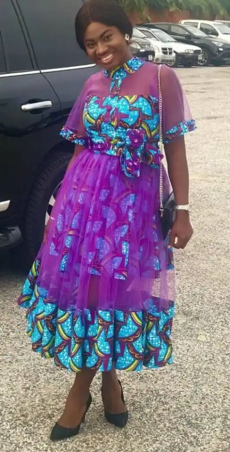 Gorgeous Ankara and Net Styles for Your Next Owambe – Svelte Magazine Kitenge Designs, Dashiki Shirt, Short African Dresses, African Dresses Modern, Afrikaanse Mode, African Wear Dresses, African Print Dress Designs, Church Fashion, African Lace Dresses