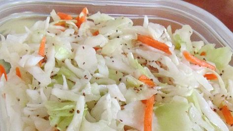 Freezer Coleslaw Recipe, Freezer Slaw Recipe, Freezer Slaw, Tangy Coleslaw, Southern Style Cooking, Coleslaw Recipe Easy, Slaw Recipe, Vinegar Dressing, Slaw Recipes