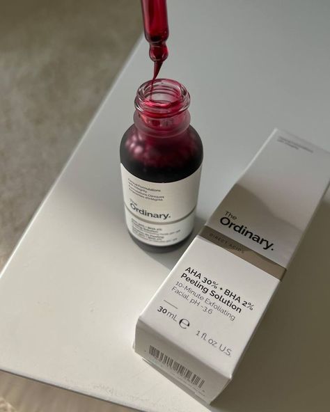 korean skin care, hyaluronic acid benefits skincare, the ordinary aesthetic, skincare products The Ordinary Bha, The Ordinary Mask, The Ordinary Acne, Ordinary Peeling Solution, The Ordinary Skincare Guide, The Ordinary Peeling Solution, Makeup Pinterest, Peeling Solution, Mask Brush