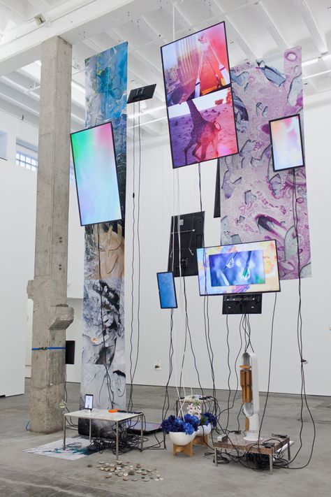 Nam June Paik, New Media Art, Exhibition Display, Contemporary Abstract Art, Art Installation, Sculpture Installation, Display Design, Exhibition Design, Medium Art