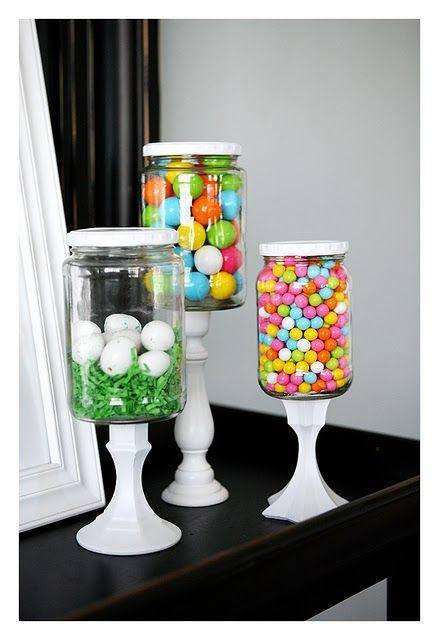 diy candy jars for candy party Diy Candy Buffet, Candy Buffet Jars, Deco Originale, Pickle Jars, Diy Candy, Mason Jar Crafts, Apothecary Jars, Candy Buffet, Jar Crafts