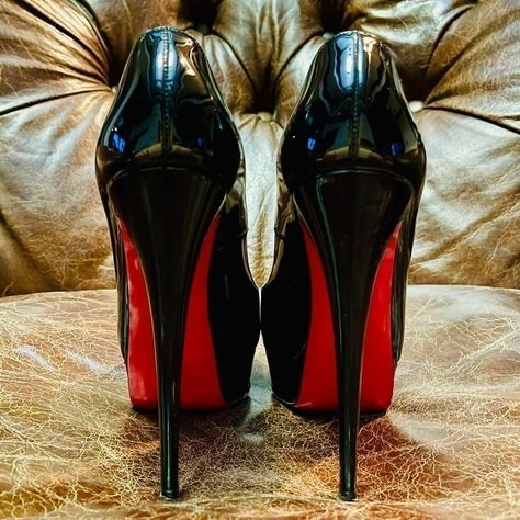 100% Authentic. Behold Miss “Lady Peep” “High And Mighty” That She Is, Indeed! Soooo Glossy, You Can See The Leather Grain Of The Loveseat In The Platform Patent Leather And Other Places. Mirror Shine. The Iconic Christian Louboutin Lady Peep. Struts On 150mm Stiletto Heel And 1 Inch Platform Wrapped In Ultra Glossy Waterproof Patent Leather And Signature Red Soles. She Also Comes With Brand New Red Sole Protectors From “Casali Italy”, $125 Worth. Very Grippy And Comfortable. Worn Literally A Fe Platform High Heel Shoes, Louboutin Shoes Heels, Christian Louboutin Heels, Red Sole, Platform High Heels, Patent Leather Pumps, Black Pumps, Suede Heels, Black Patent Leather