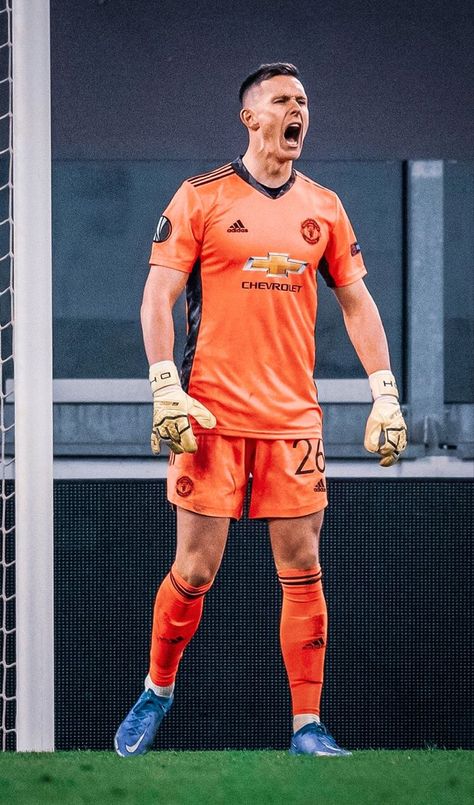 Foto Mu, Dean Henderson, United Wallpaper, Manchester United Team, Manchester United Wallpaper, Sheffield United, Man Utd, Football Wallpaper, Please Follow Me