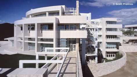 Gallery of Richard Meier On Color in Architecture and His Only Black Building - 8 Richard Miere Architecture, Color In Architecture, Getty Center Los Angeles, Architecture College, Richard Meier Architecture, Architecture Design Presentation, Black Building, College Architecture, Richard Meier