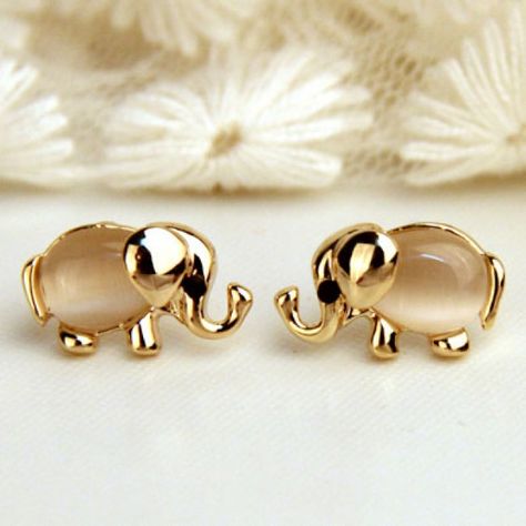 Wow! Cute Baby Elephant Animal Pearl Ear Studs only $15.69 from ByGoods.com! I like it so much!! Simple Wedding Earrings, Fashion Earrings Studs, Pearl Fashion, Elephant Earrings, Women Earrings, Animal Earrings, Jewelry Earring, Elephant Design