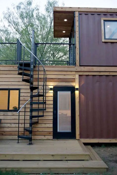 Bus Homes, Future Architect, Container House Interior, Rustic Houses, Tiny House Vacation, Cottage Studio, Ideas For Storage, Shipping Container Cabin, Small Bedroom Remodel