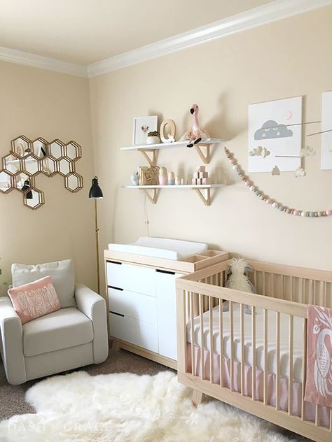 Baby girl nursery Modern Nursery Furniture, Grey Baby Nursery, Modern Crib, Wood Nursery, Scandinavian Nursery, Modern Scandinavian, Baby Bedroom, Nursery Inspiration, Baby's Room