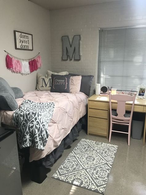 Pink Grey Dorm Room, Pink Gray And White Dorm Room Ideas, Pink Grey And White Bedroom Aesthetic, College Dorm Room Ideas Pink And Grey, Pink White And Grey Dorm Room Ideas, Light Pink And Grey Dorm Room, Pink And Gray Dorm Room Ideas, Grey And Pink Dorm, Pink And Gray Dorm Room