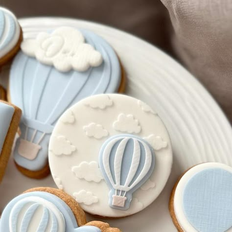 Jo on Instagram: "ONEderful 🩵🤍

#onederful #firstbirthday #firstbirthdaycookies" One Derful First Birthday Boy, Onederful World Birthday Boy, Onederful Birthday Cake, Mr Onederful Birthday Cake, Baby Boy First Birthday Ideas, Half Birthday Baby, Mr Onederful Birthday, Baby First Birthday Themes