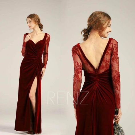 Velvet Bridesmaid Dresses for Fall + Winter | Emmaline Bride Wedding Blog Lace Sweetheart Wedding Dress, Happy Dresses, Fall Bridesmaid Dresses, Mother Of The Bride Dresses Long, Velvet Dress Long, Bridesmaid Dresses With Sleeves, Velvet Bridesmaid Dresses, Navy Bridesmaid Dresses, Green Velvet Dress