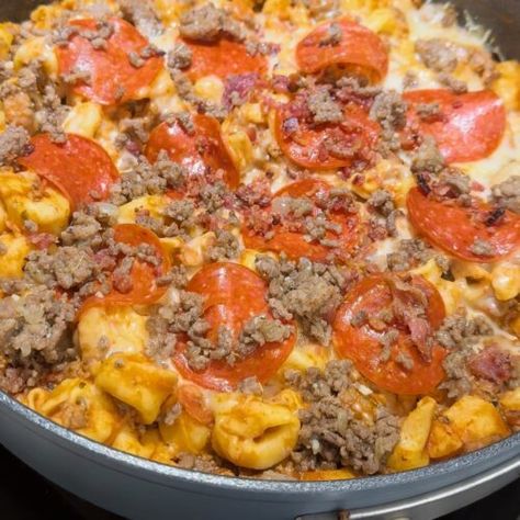 Meat Lovers Pizza Tortellini Meat Lovers Tortellini Skillet, Meat Lovers Tortellini Casserole, Meat Lovers Tortellini, Tortellini Pizza Bake, Cheese Tortellini Pepperoni Pizza Casserole, Pizza Tortellini Bake, Meat Lovers Pizza Tortellini, Pizza Tortellini, Pork Side Dishes