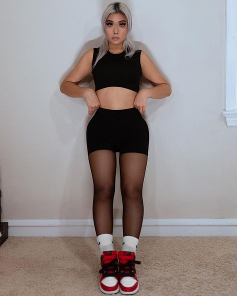 Ashley Mercedes ✈ on Instagram: “Sneakers today, heels tomorrow 👠 . . . . . . . . . . . . . . . #nylonfeet #nylonlegs #hosiery #nylons #stockings #pantyhosefeet #tights…” Stockings With Sneakers, Stockings And Sneakers, Hosiery, Cheer Skirts, Stockings, Tights, Perfect Fit, Gym, Heels