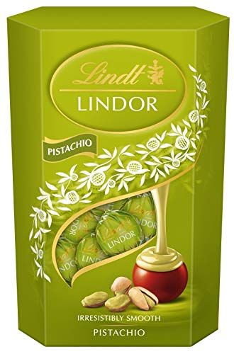 Amazon.com : Lindt Lindor Pistachio Chocolate Truffles 200 g / 7.2 oz : Grocery & Gourmet Food Lint Lindor Chocolate, Boxes Of Chocolates, Lindt Chocolate Truffles, Fancy Chocolate, Milk Chocolate Truffles, Chocolate Lindt, Lindor Chocolate, Pistachio Milk, Pistachio Chocolate