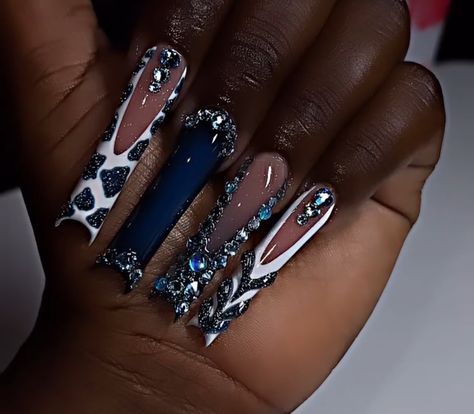 Purple Acrylic Nails, Black Acrylic Nails, Long Acrylic Nail Designs, Punk Nails, Claw Nails, Short Square Acrylic Nails, Dope Nail Designs, Long Acrylic Nails Coffin, Exotic Nails