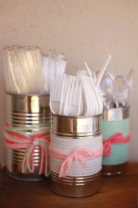 Baby Shower Elegante, Idee Babyshower, Shabby Chic Baby, Chic Baby Shower, Tin Canisters, Shabby Chic Baby Shower, Cowgirl Birthday, Cowgirl Party, Shower Food