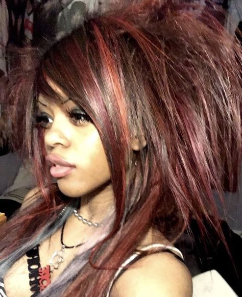 Black Scene Girl, 2000s Emo Hair, Black Scene Kid, Black Alt Girl, Black Emo Hair, Early 2000s Hair, Early 2000s Hairstyles, Wrapped Appetizers, Goth Mcbling