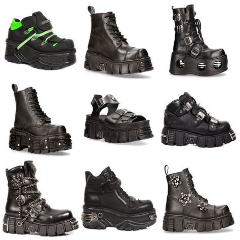 Botas Grunge, New Rock Shoes, Goth Shoes, Dr Shoes, Rock Punk, New Rock, Swag Shoes, Swaggy Outfits, Alternative Outfits