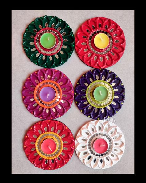 Lippan Art Diya Rangoli Lippan Art Diya Holders, Lippan Art Diya Decoration, Diy Diwali Diya Painting, Tealight Candle Holders Lippan Art, Lippan Art For Diwali Decor, Lippan Art Design Drawing, Lippan Art Diya Stand, Lippan Art Tea Light Holder, Cd Diya Decoration