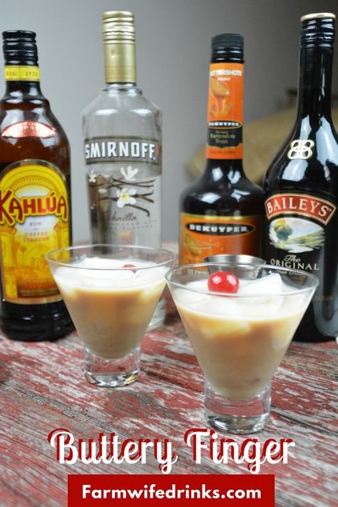 When I made the buttery finger cocktail, I was in instant heaven with the combination of butterscotch schnapps with Baileys, Kahlua, and vodka to make this stout enough for a shot but smooth enough to sip over ice. Butterscotch Martini, Butterscotch Cocktail, Bacardi Drinks, Kahlua Drinks, Baileys Drinks, Baileys Cocktails, Irish Cream Recipe, Christmas Drinks Alcohol Recipes, Baileys Recipes