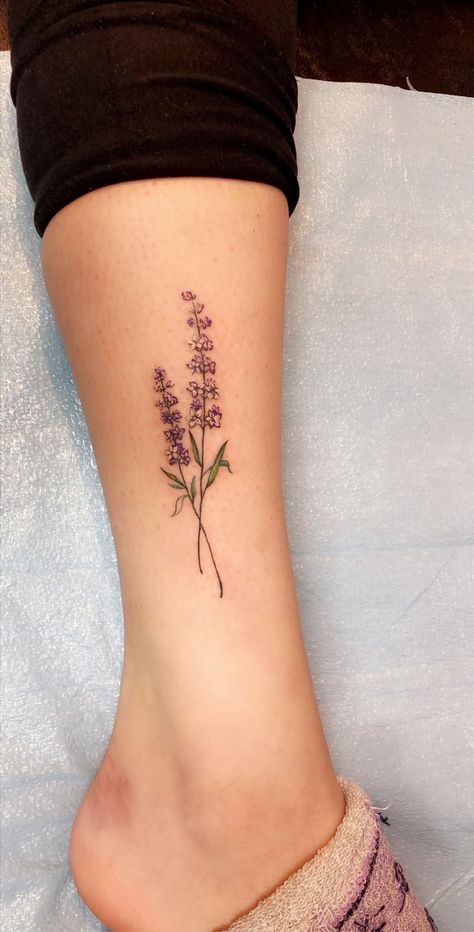 Flower Tattoos Lilacs, Tattoo Ideas Lilacs, Lilac Line Tattoo, Small Lower Leg Tattoos For Women, Dainty Lilac Tattoo, Lavender Tattoo Outline, Small Lilac Tattoo Simple, Lilac Flower Tattoo Simple, Lilocks Flower Tattoo