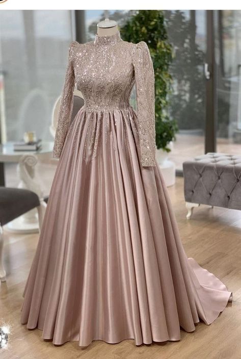 Islamic Fashion Dresses, Poofy Dress, Party Wear Gowns, Simple Frock Design, Muslim Evening Dresses, Evening Gowns With Sleeves, Simple Frocks, Long Gowns, Flowy Maxi Skirts