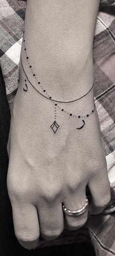 25 Beautiful Wrist Tattoos For Women A Small Tattoo, Anklet Tattoos, Dot Tattoos, Geometric Tattoos, Tattoo Bracelet, Wrist Tattoo, Bohol, Inspo Board, Ankle Tattoo