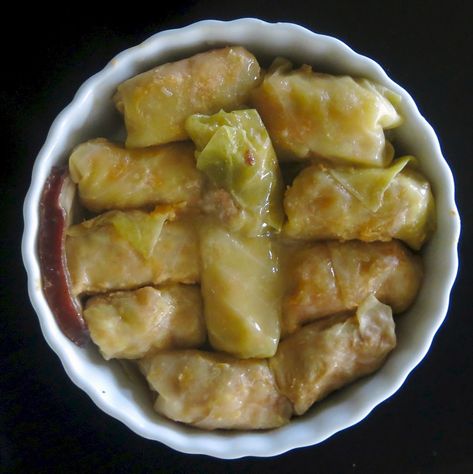 Sarma Recipe Serbian, Sour Cabbage Rolls, Slavic Recipes, Sarma Recipe, Serbian Food, Sour Cabbage, Croatian Food, Smoked Pork Ribs, Christmas Meals