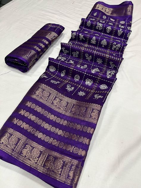 Indian Pattu Sarees, Latest Saree Trends, Textile Shop, Dola Silk Saree, Saree For Women, Of Sarees, Saree Trends, Latest Sarees, Elegant Saree