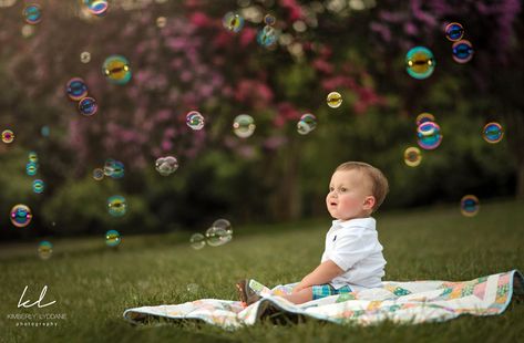 Steps Photography, Boy Birthday Pictures, 6 Month Baby Picture Ideas, Baby Photography Poses, Baby Birthday Photoshoot, First Birthday Photography, Baby Milestones Pictures, Foto Newborn, Family Photos With Baby